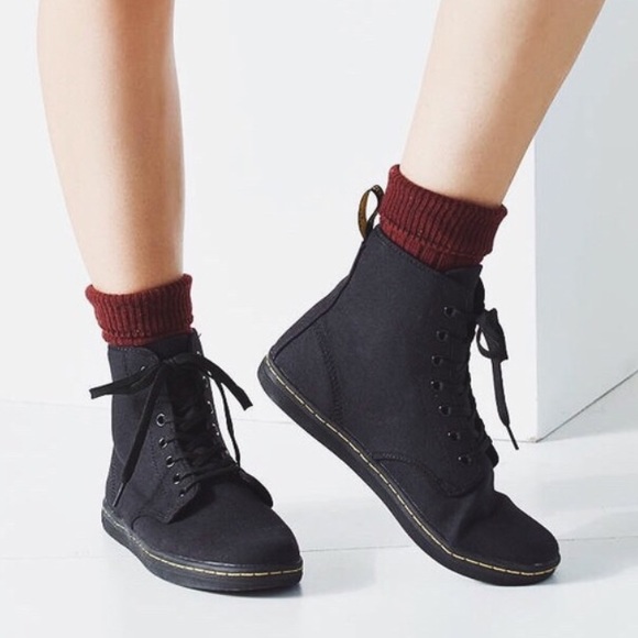 SOLD on Depop | Dr. Martens Shoreditch Boot in Cherry Red - Picture 3 of 5